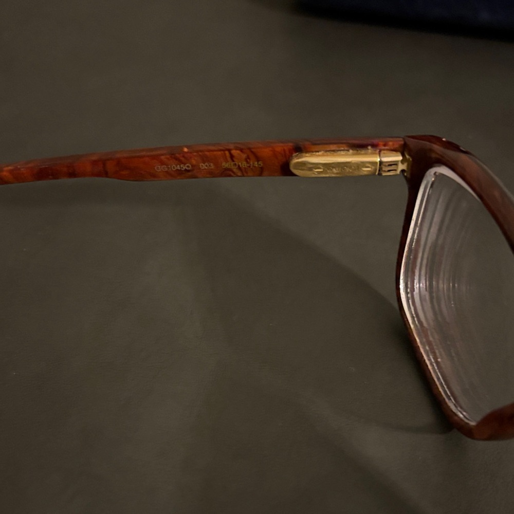 Gucci Dark Brown Designer Frames - unisex (AUTHENTIC) gently used prescription. - Picture 4 of 9